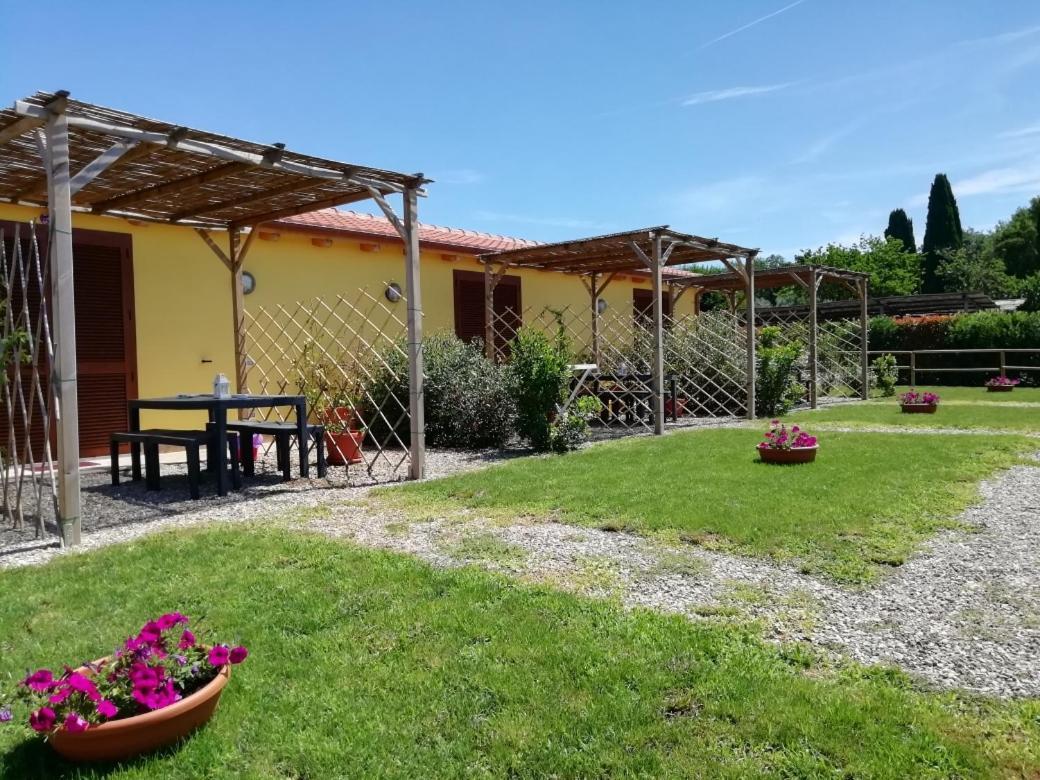 Il Melarancio Bed & Breakfast Pescia Romana Exterior foto